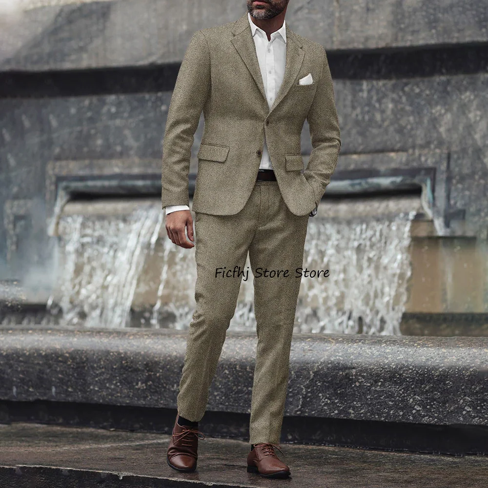 

Мужские костюмы высокого качества, большая ткань «елочка», две пуговицы, официальные тенденции, костюмы с лацканами, комплект из 2 предметов, мужские карманы с клапанами