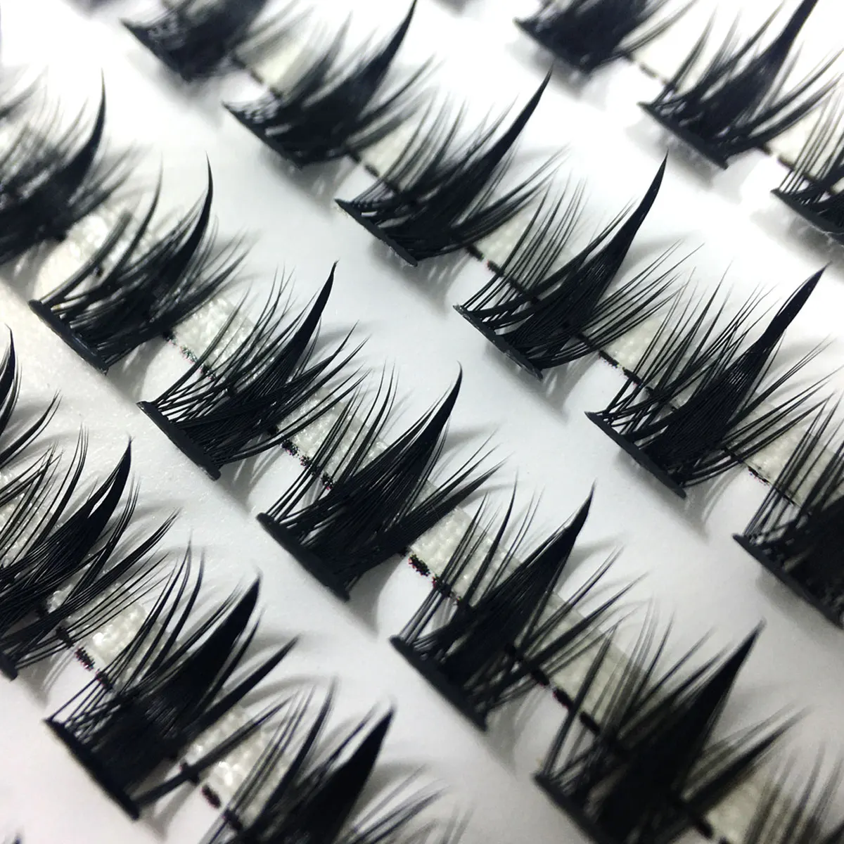 150 clusters/box of manga lashes bulk wholesale, one box of ten rows of individual lashes extension supplies