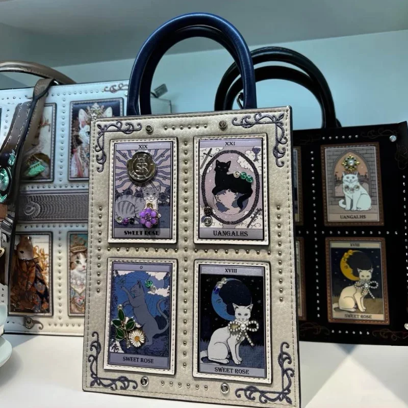 

Tarot Card Cat Print Tote Bag With Rivet Trim Chic Top-handle Crossbodybag Women Gothic Square Handbag Stylish Daily Shoulderbag