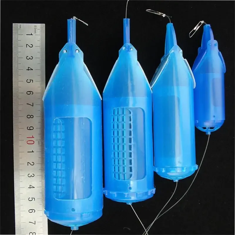 1PCS Plastic Fishing Feeder Holder Bait Luminous Fishing Bait Trap Cage Basket Attract Fish Shrimp Earthworm Tackle Carp Tool