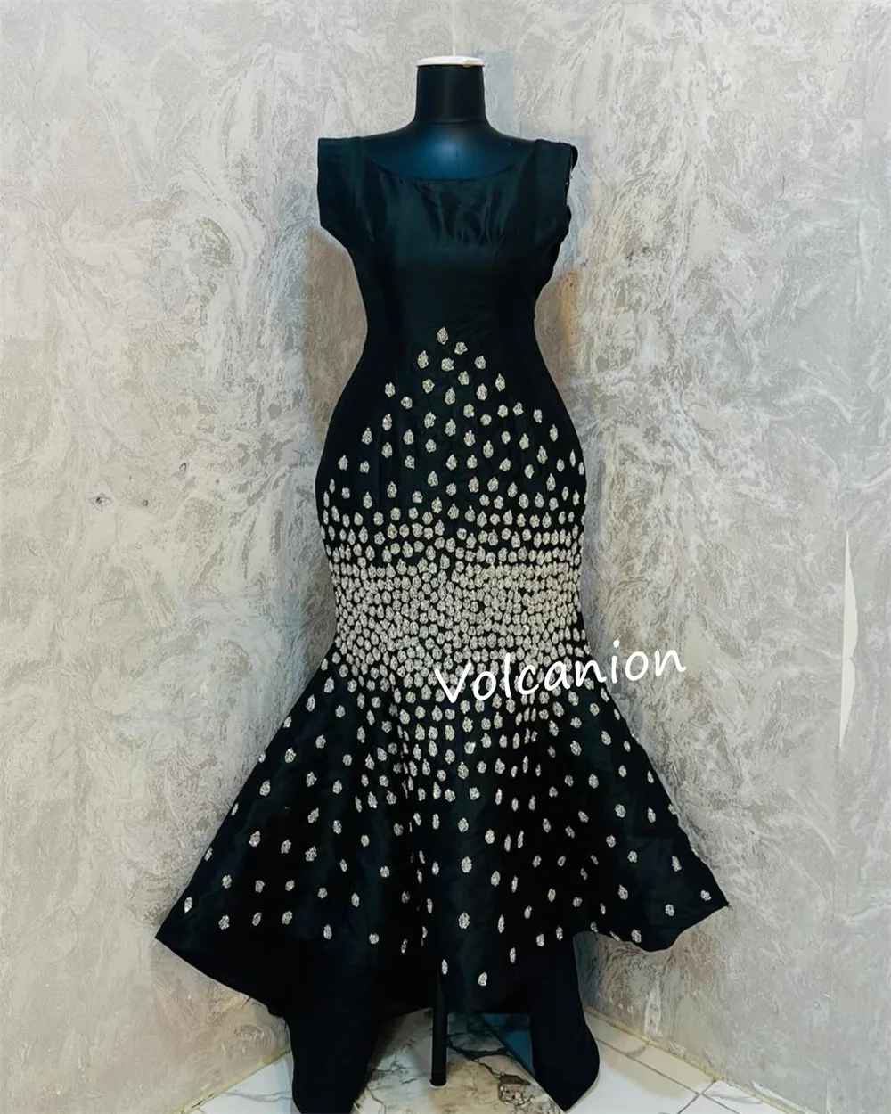 カスタマイズされたシャルムーズビーズマーメイド O ネックミディドレスオーダーメイドの機会イブニングエレガントなファッション高品質