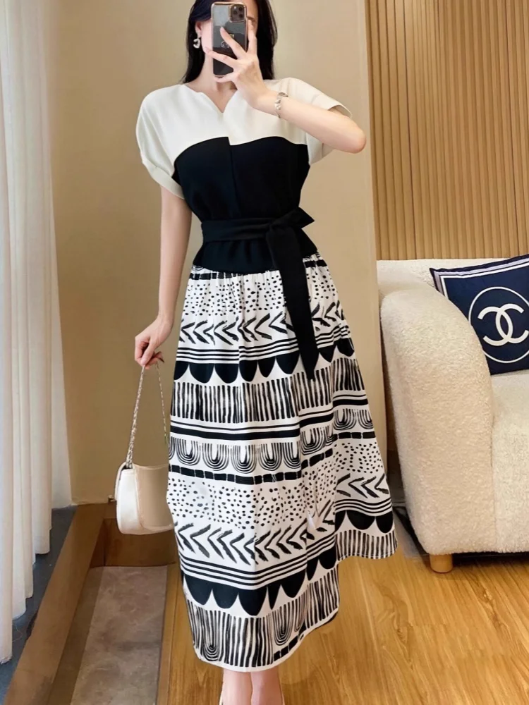 2025 여름 여성의 새로운 높은 럭셔리 패션 다목적 스타일 슬리밍 드레스 Boho 디자인 독특한 새시 드레스 한국 패션