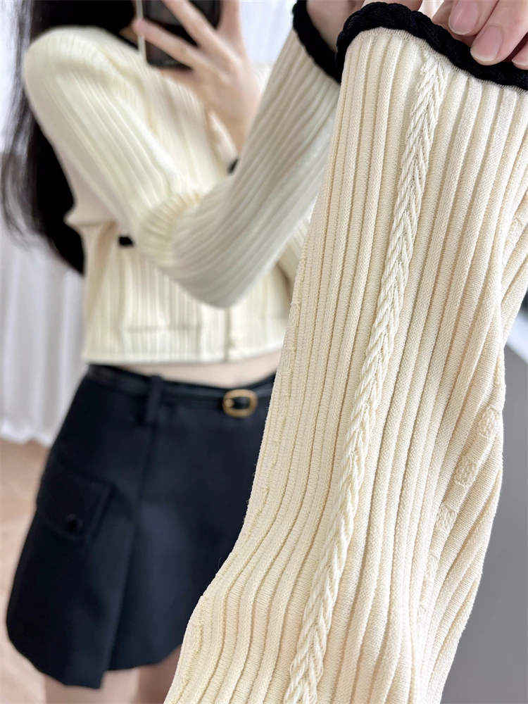 Women's Sweater Cropped Knit Cardigan, Color Blocking, Fake Pocket, Elegant, Casual, Design, Fashionable, Classic, Chic, S