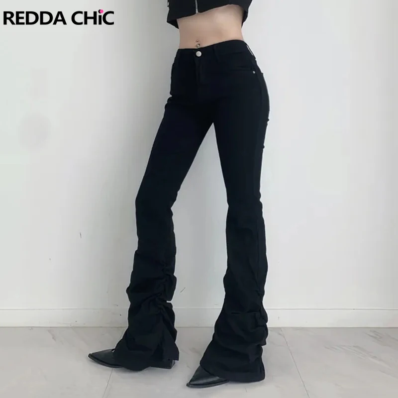REDDACHiC الجرونج النساء Shirred Bootcut الدنيم السراويل عادي أسود عالية الخصر تمتد ضيق مضيئة الجينز الرجعية Y2k كوريا جرس قيعان