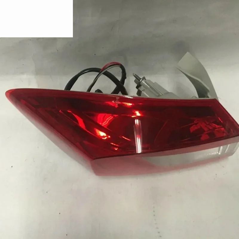 OEM exterior de la lámpara trasera del coche de buena calidad 84527172 84247727   Luz trasera de coche para Chevrolet Impala 2014 2015 2016 2017 2018 2019