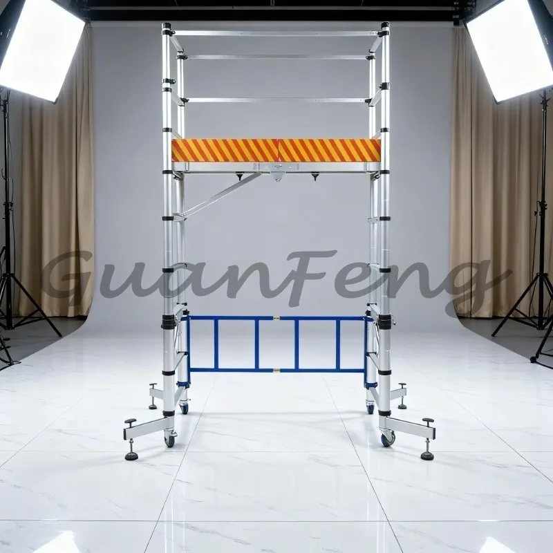 3 Floors Telescopic Aluminum Mobile Scaffold Tower, Integrated Scaffolding Ladder