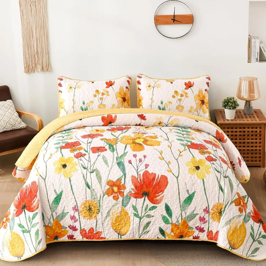 

Queen Size Yellow Floral Reversible Bedspread Soft Microfiber Lightweight Quilt Bedding Sets for All Season with Dual Design an