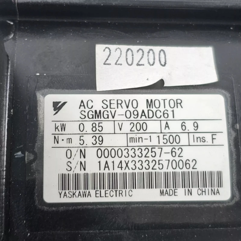 New Yaskawa SGMGV-09ADC61 Servo Motor In stock