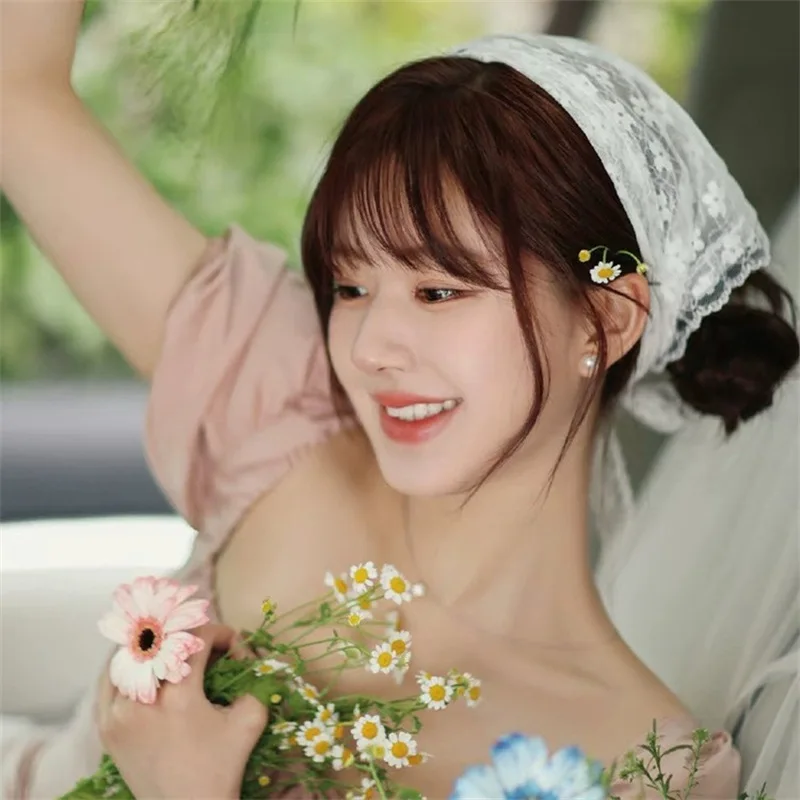 

Fashionable Lace Head Scarf Bandana Hair Band for Women Girls Vintage Style Hair Accessories