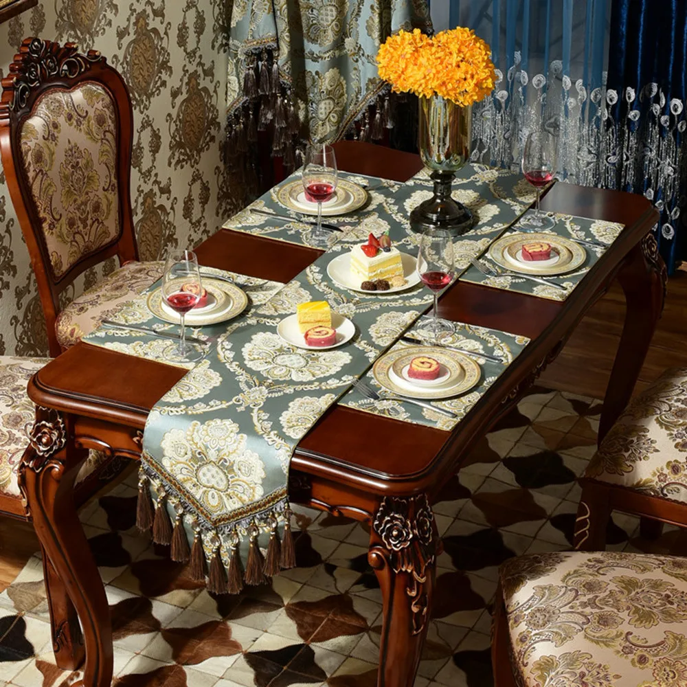 Royal Luxury Tassel Pendant Table Runner Tablecloth High Quality Bed Flag Table Flag Table Mat for Wedding Hotel Dinner Party