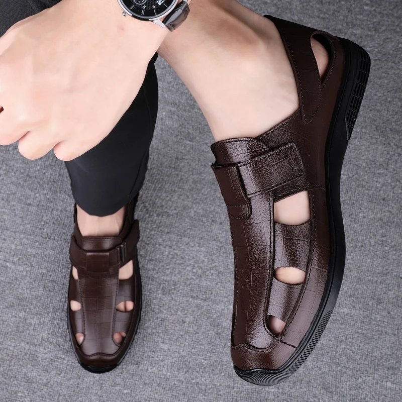 New Genuine Leather Men Black/brown Sandals Dress Shoes Summer Beach Shoes Business  Breathable Hollow Out Flat Casual Sandals