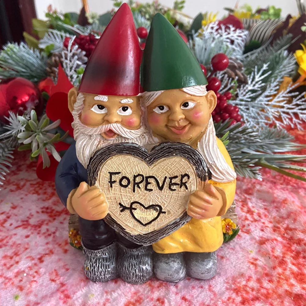 

Resin Dwarf Couple Heart-Shaped Statue Decoration for Home Shop Window Anniversary Party Gift Dwarf Couple Statue Ornament