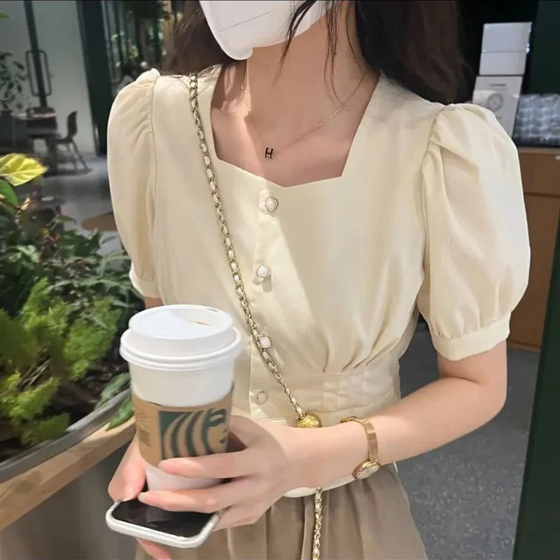 

Женская премиальная футболка с квадратным вырезом и утягивающим эффектом на талии, в корейском стиле, однотонная, для повседневной носки, летняя мода