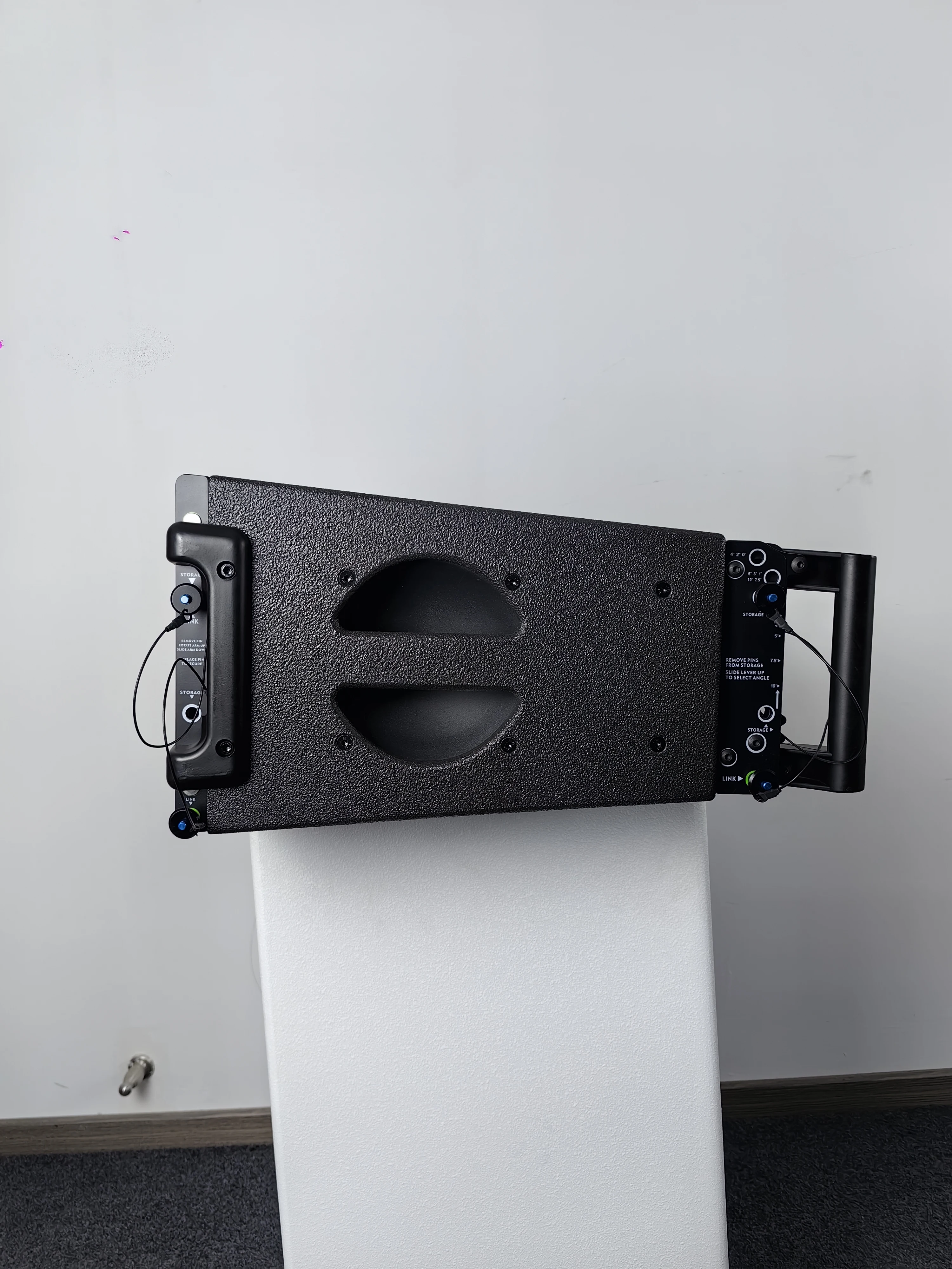 K208-A Professional Box Speaker 2000W Output Power 8ohm Impedance For Line Array Speakers System