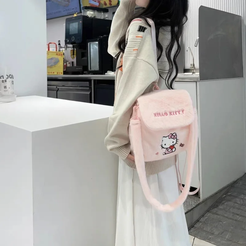 Stock Sanrios Plush Handbag Cinnamoroll Pochacco Anime Girly Heart Shoulder Crossbody Bag Autumn Winter Backpack Birthday Gift