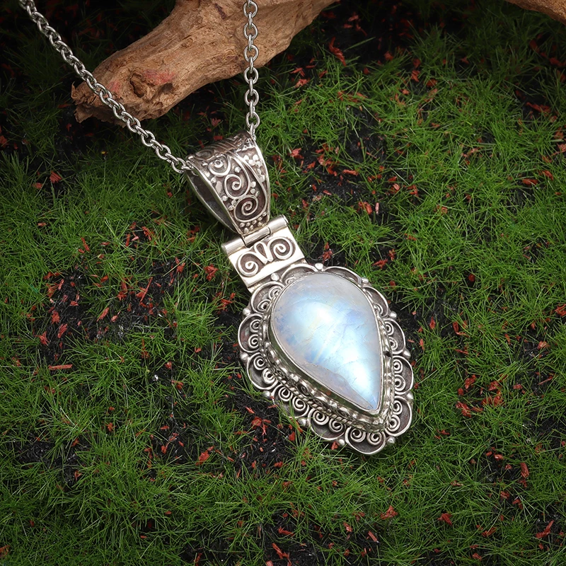 Exquisite Water Drop Moonstone Pattern Pendant Necklace Women\'s Fashion Elegant Party Jewelry Girls Gift