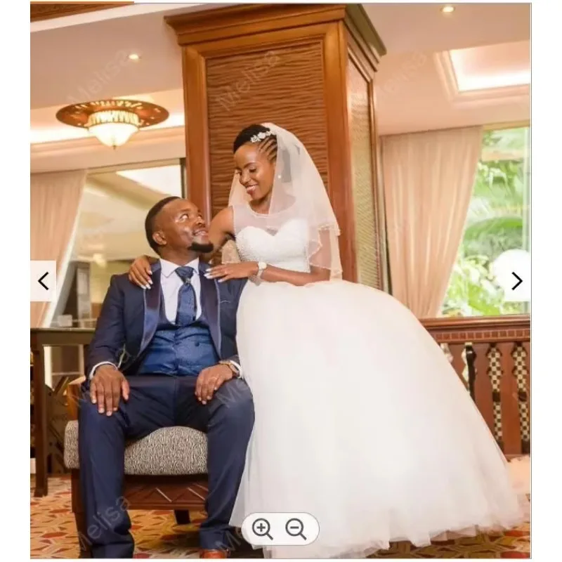 Abiti da sposa personalizzati con perle di lusso Top Abiti da sposa con abito da ballo in tulle africano arabo nigeriano Corte Robe De Soriee