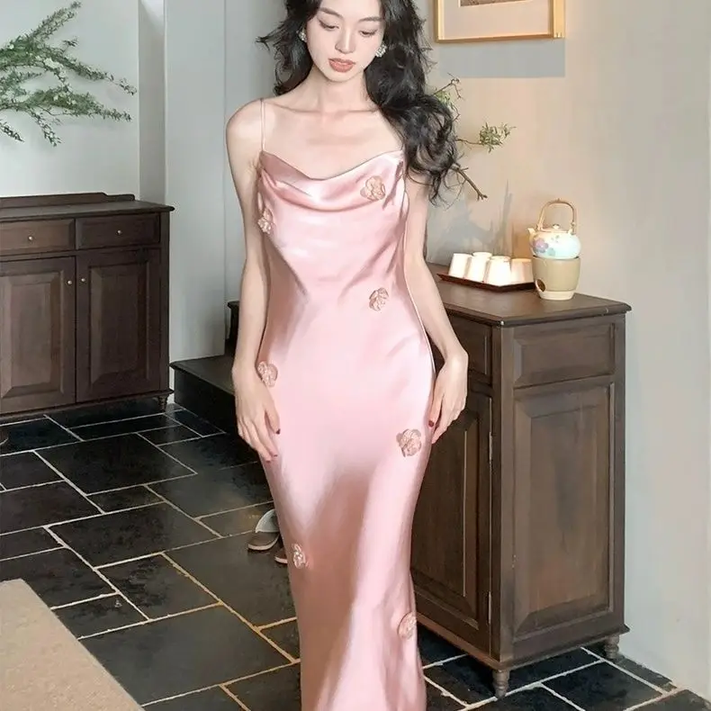 

Elegant Satin 3D Floral Strap Dress for Women Romantic Refined Style Sleeveless Maxi Dress with Delicate and Feminine Vibe New