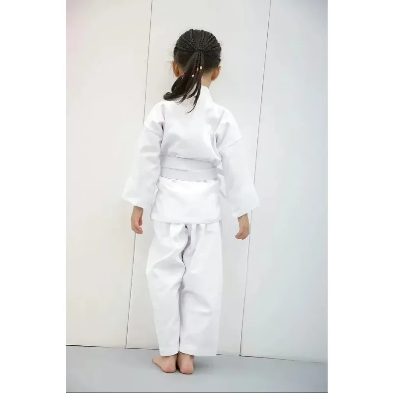 Uniforme da Karate per bambini e adulti, uniforme da studente leggera di Karate Gi con cintura per l\'allenamento di arti marziali-bianco
