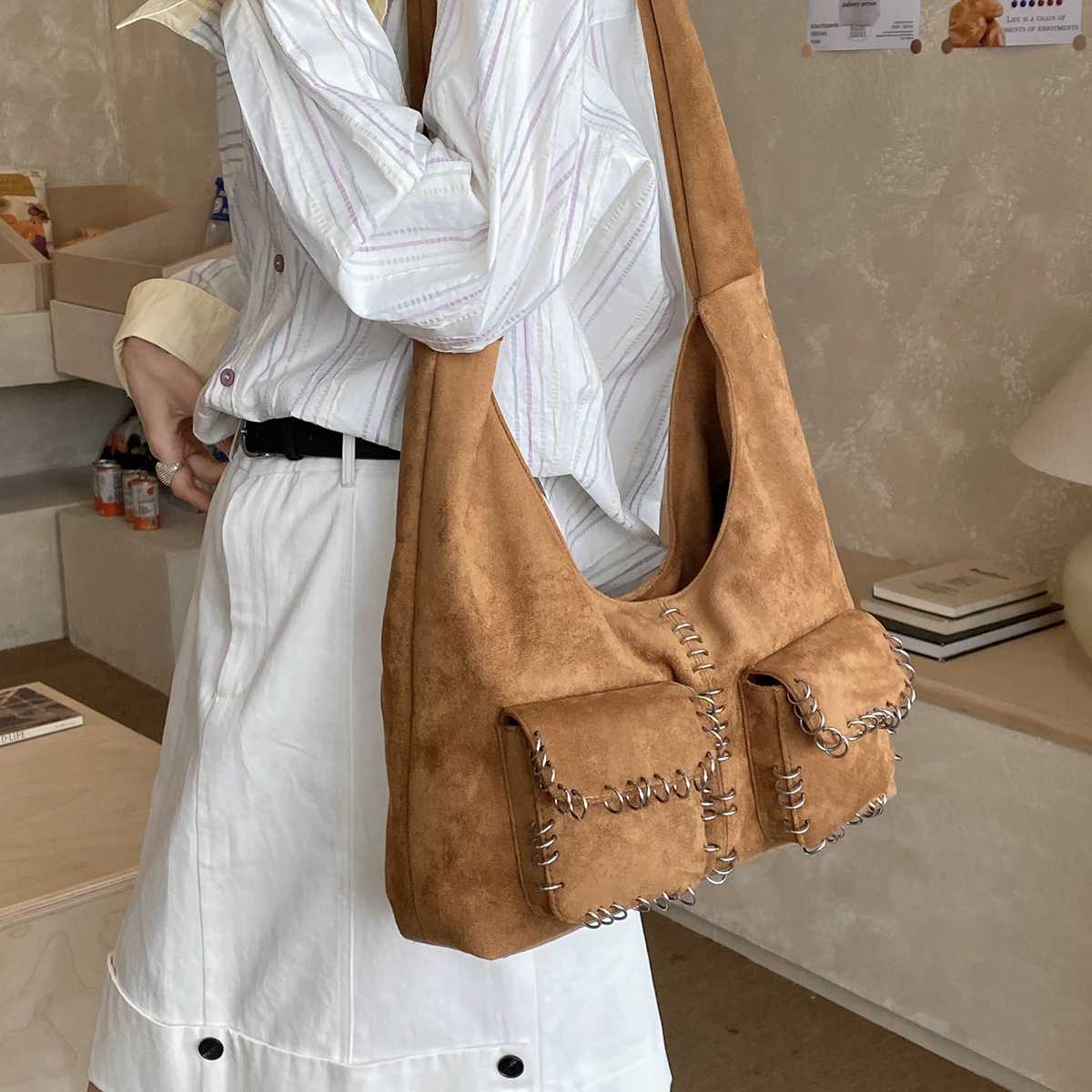 Damen Wildleder Schultertasche – Luxury Bags 2026 Trends Bewertung und Preis