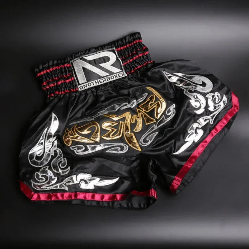 ANOTHERBOXER Muay Thai pantalones cortos MMA bordado deportes Fitness lucha Kickboxing pantalones cortos Sanda artes marciales Boxeo pantalones cortos hombres