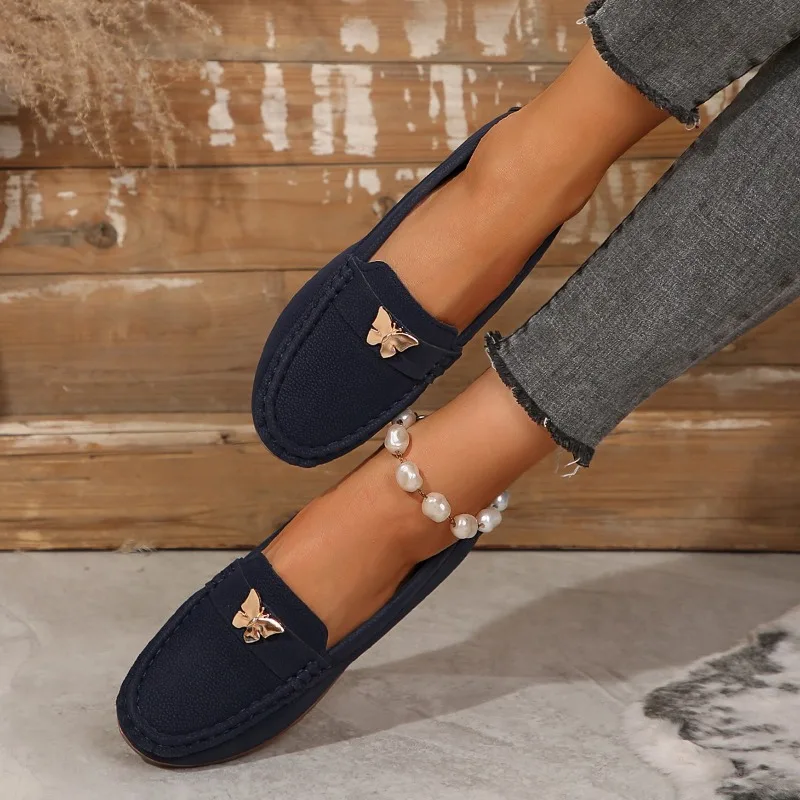 Осенние лоферы без шнуровки, женские туфли на плоской подошве с круглым носком, женские туфли на плоской подошве с металлическим бантом и мягкой подошвой, повседневные однотонные кроссовки Zapatos Mujer
