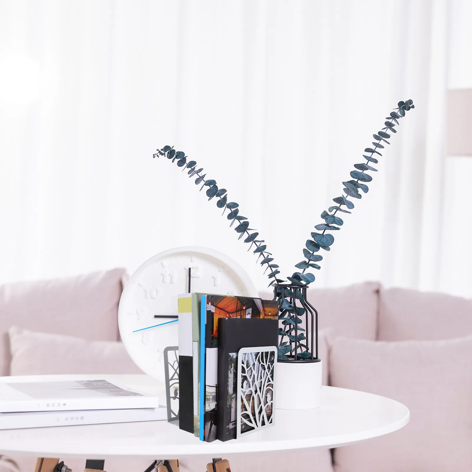 

2Pcs Bookends Metal Heavy Duty Book Stoppers for Shelves Decorative Holder Organizers for Home Office Library Use