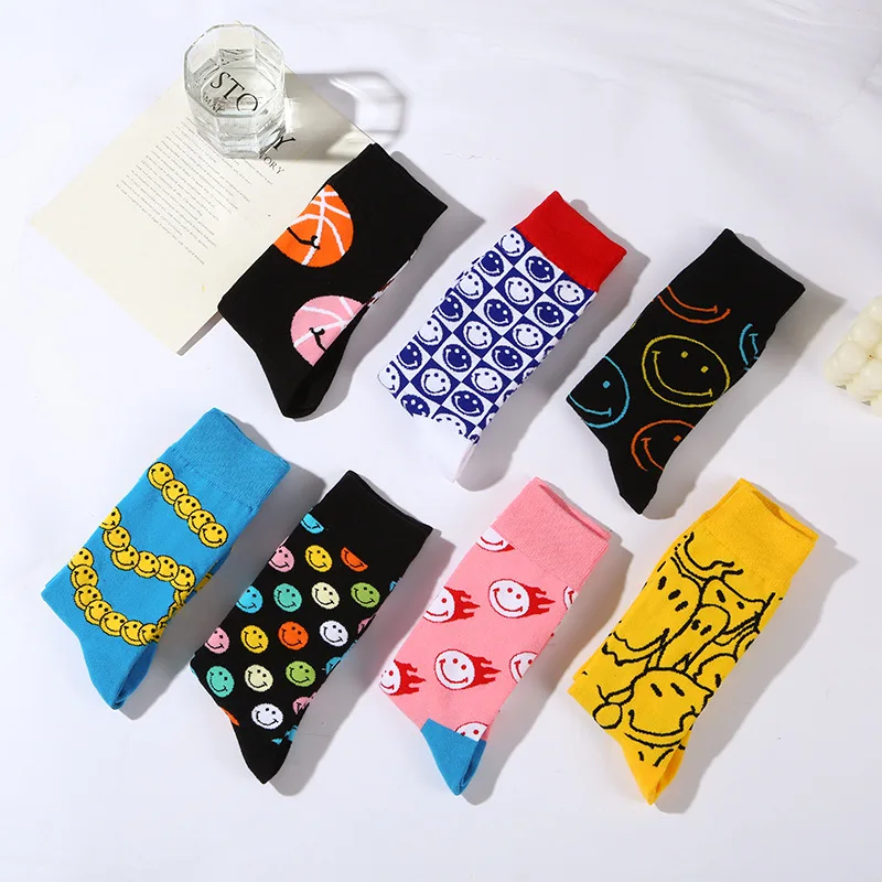 Chaussettes en molleton de coton élégant pour femmes, joli coeur, chaussettes heureuses, dessin animé Harajuku, robe mignonne pour filles, nouvelle mode, 25 motifs, drôle