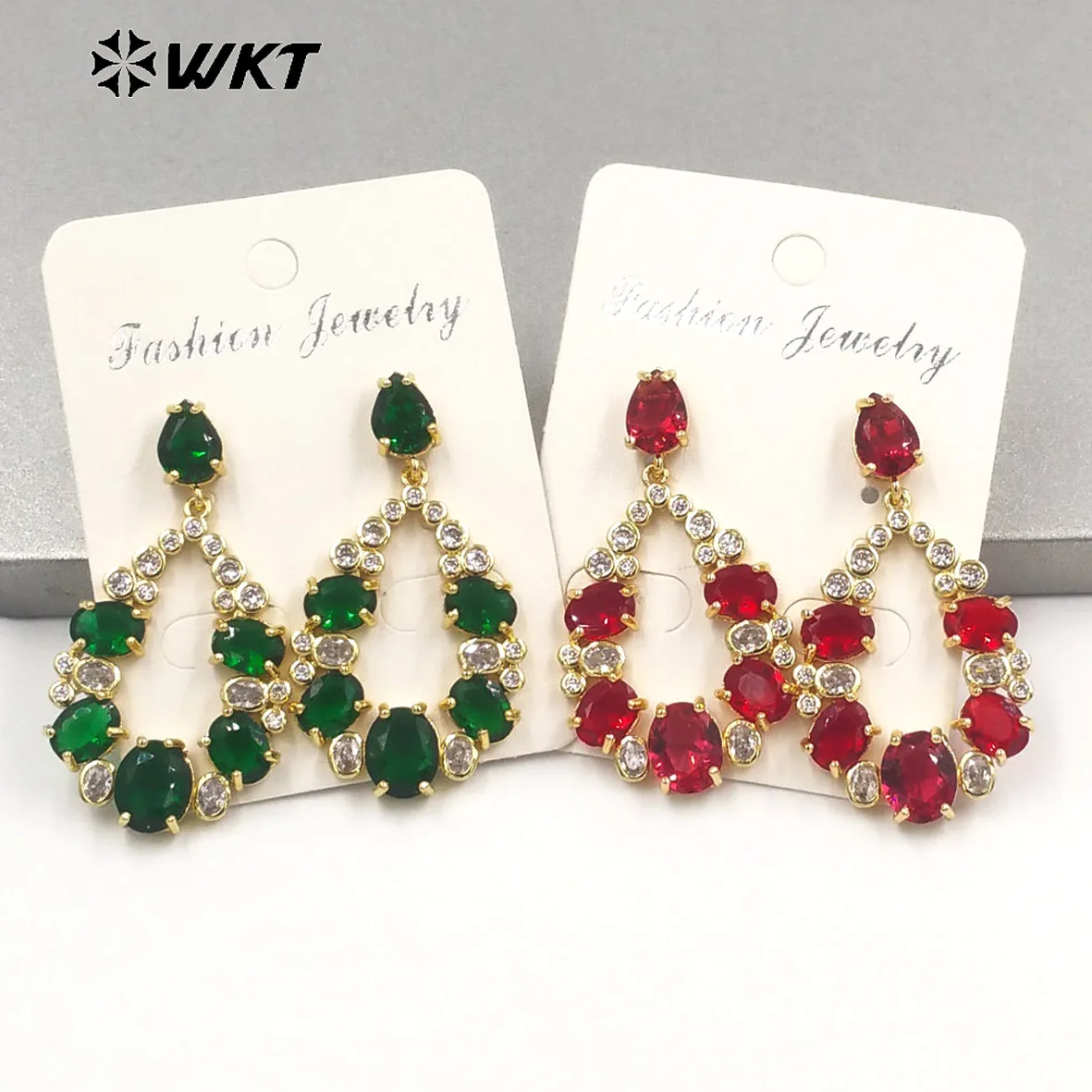 WT-ME087 wholesale fashion Micropave setting Cubic zircon dangle earrings studs 18k real gold plated teardrop women earrings