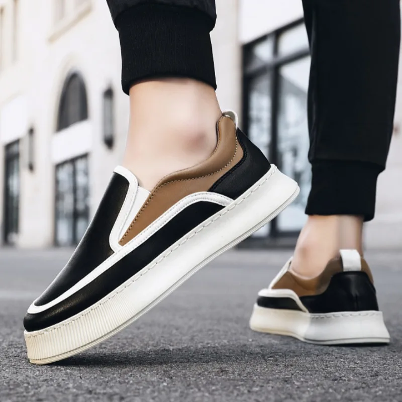 Men Casual Shoes Soft sole Comfortable Walking Sneakers Low Top  Loafers Light Breathable Driving Shoes Slip on Trend Board Shoe