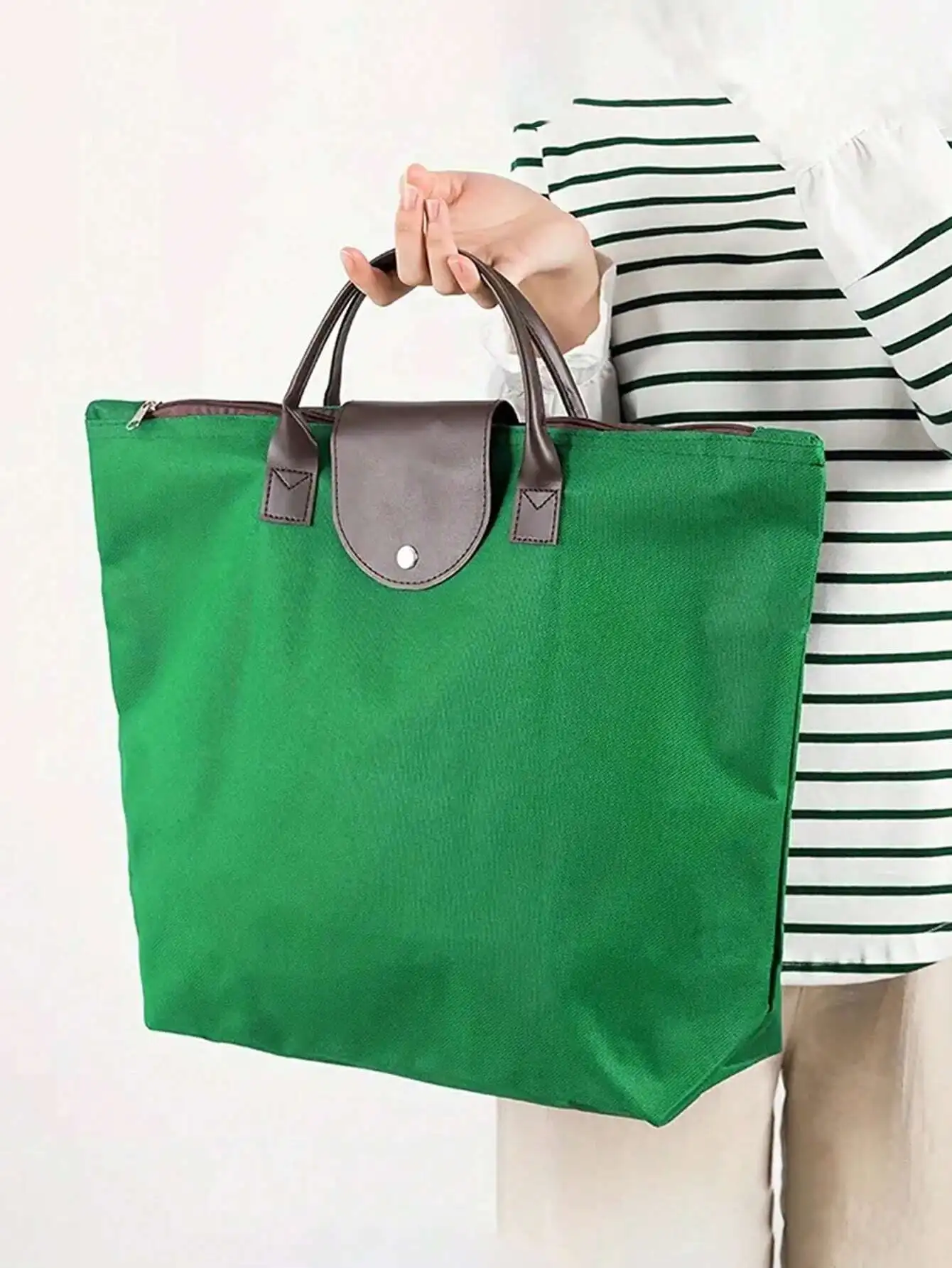 

Foldable Large Capacity Tote Bag with Top Handle and Zipper, Water Resistant Oxford Fabric, Green