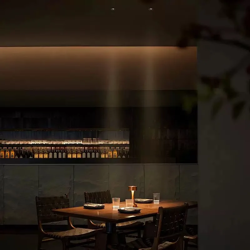 شعاع من الأضواء الكاشفة المدمجة في غرفة المعيشة، وسقف المنزل، وغرفة الشاي، والإضاءة المحيطة، وأضواء النازل LED لغرفة الطعام 5W7W