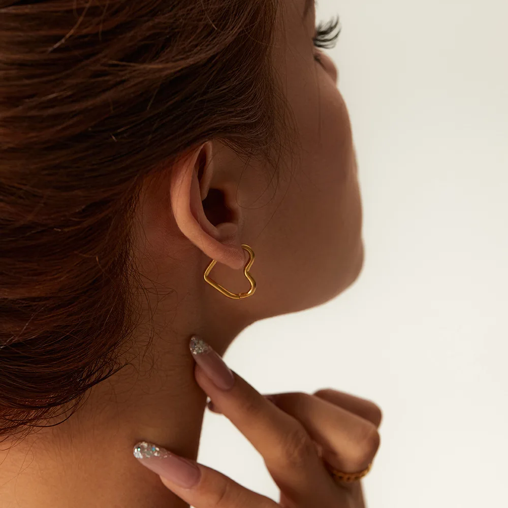 Mode Minimalistische Goud Kleur Rvs Hart Oorbellen Voor Vrouwen Meisje Eenvoudige Punk Oorringen Piercing Koreaanse Sieraden