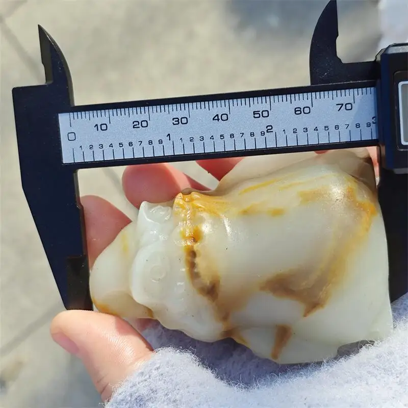 Natural Quartz Calcite Cartoon Monster Carving Crystal Love Healing Fengshui Gemstones Home Decoration Holiday Gift 1PCS