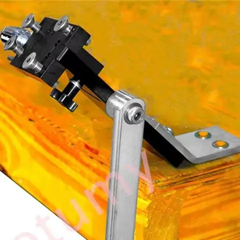 15-45° Angle Adjustable Blade Sharpener Adjustable Lawn Mower Blade Sharpener Suitable for Right and Left Hands