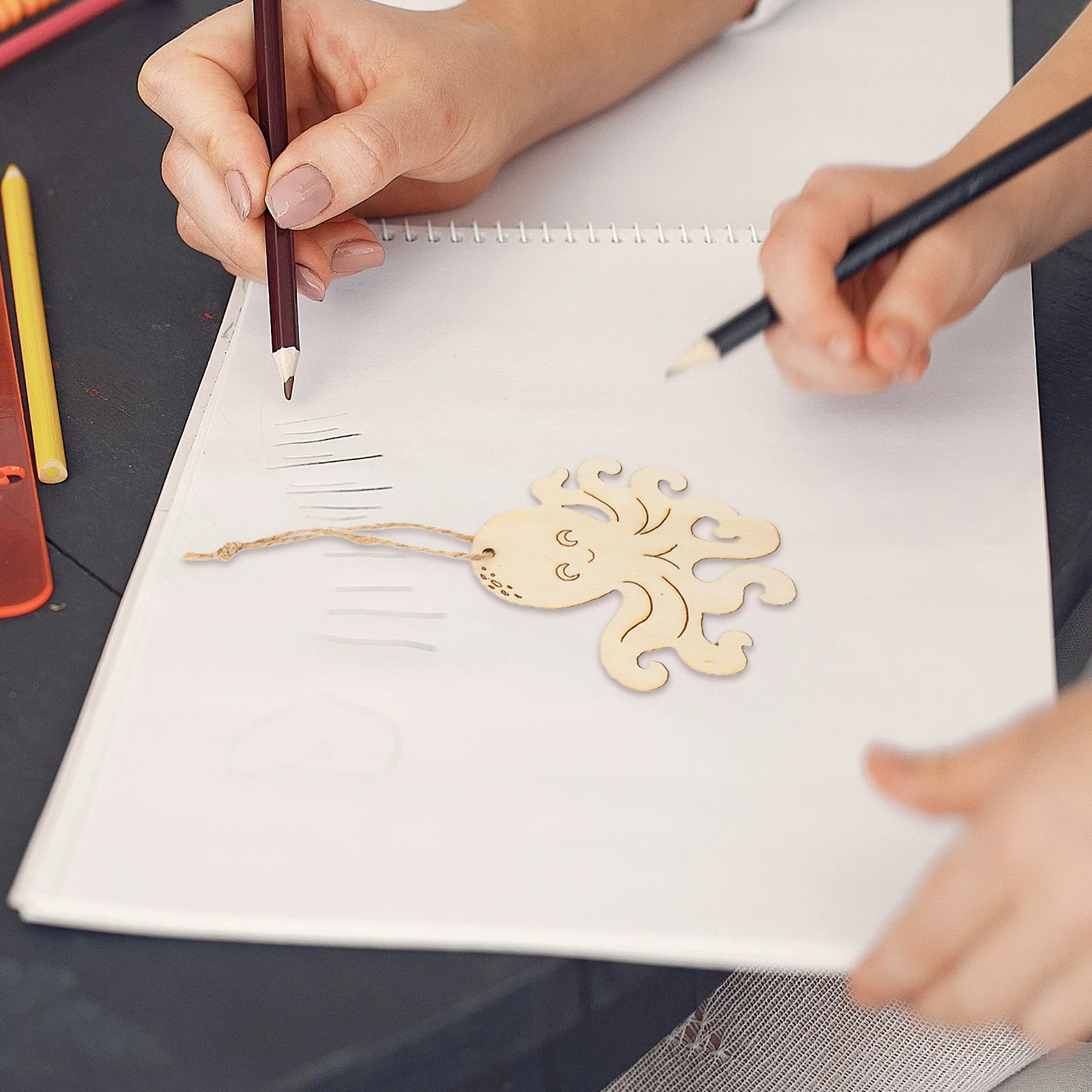 

60pcs DIY Crafts Ocean Animal Diy Graffiti Chip Shape Wood Cutouts Handmade Embellishments Album Slices Durable Safe