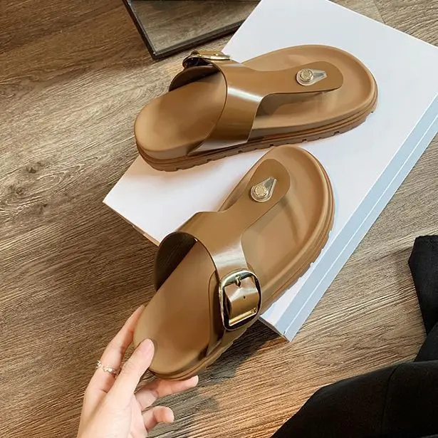 รองเท้าผู้หญิง 2024 รองเท้าแตะยางนุ่ม Flip Flops Shale ชายหาดหญิงต่ําสบายแบนฮาวาย Sabot Hoof Heels Casual โรมสไลด์