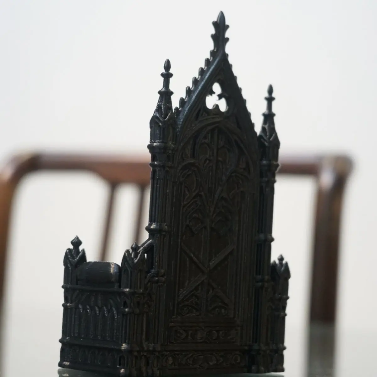 Mini Gothic Cathedral Throne Chair Figurine, 3D Printed Royal King Throne Miniature Ornament, Medieval Castle Decor Accessory