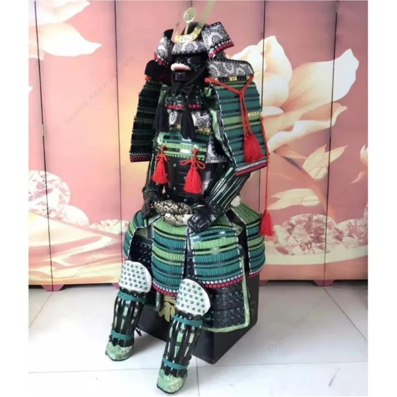 

Japanese Samurai Armor Ancient Generals Tokugawa Ieyasu Costume Japan Warrior Armour Helmet Wearable Carboon Steel