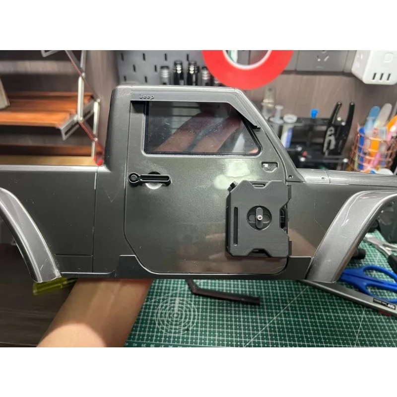 Bolt-On Upgrade Part For CROSSRC EMO X X4 1/8 Scale RC Crawler Door Hinge Fuel Tank Mount Base, Scale Fuel Can Decoration Trim