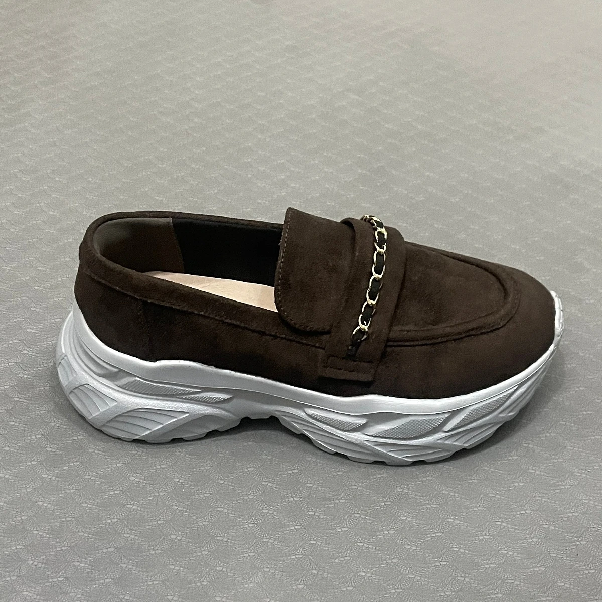 Zapatos de mujer de 5 cm, zapatos casuales de alta calidad, zapatillas deportivas de moda, populares entre las mujeres, hechas con cuero genuino, un regalo ideal para Navidad.