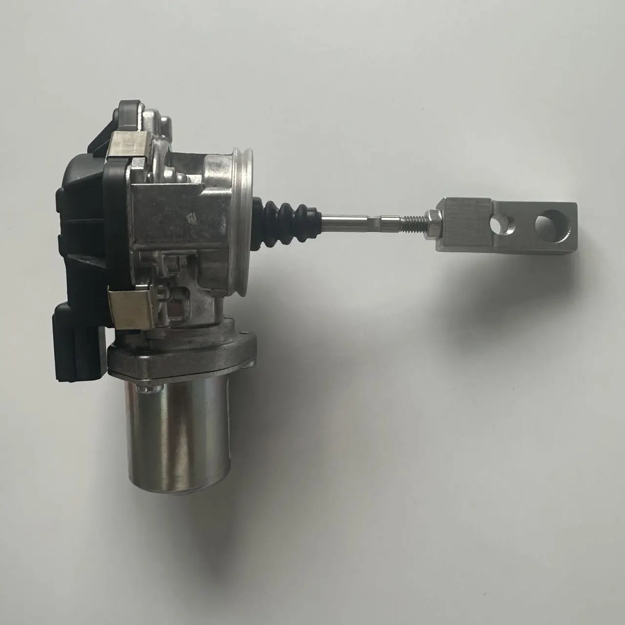 

Automotive standard installation accessory turbocharger actuator