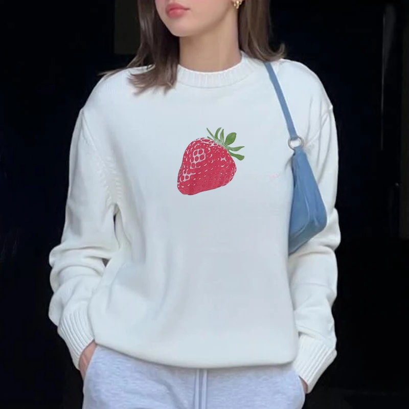 Winter Lazy Style Strawberry Pattern Print Loose O Neck Sweaters Y2k Women Long Sleeve Knit Pullovers Couple Fashion New Sweater