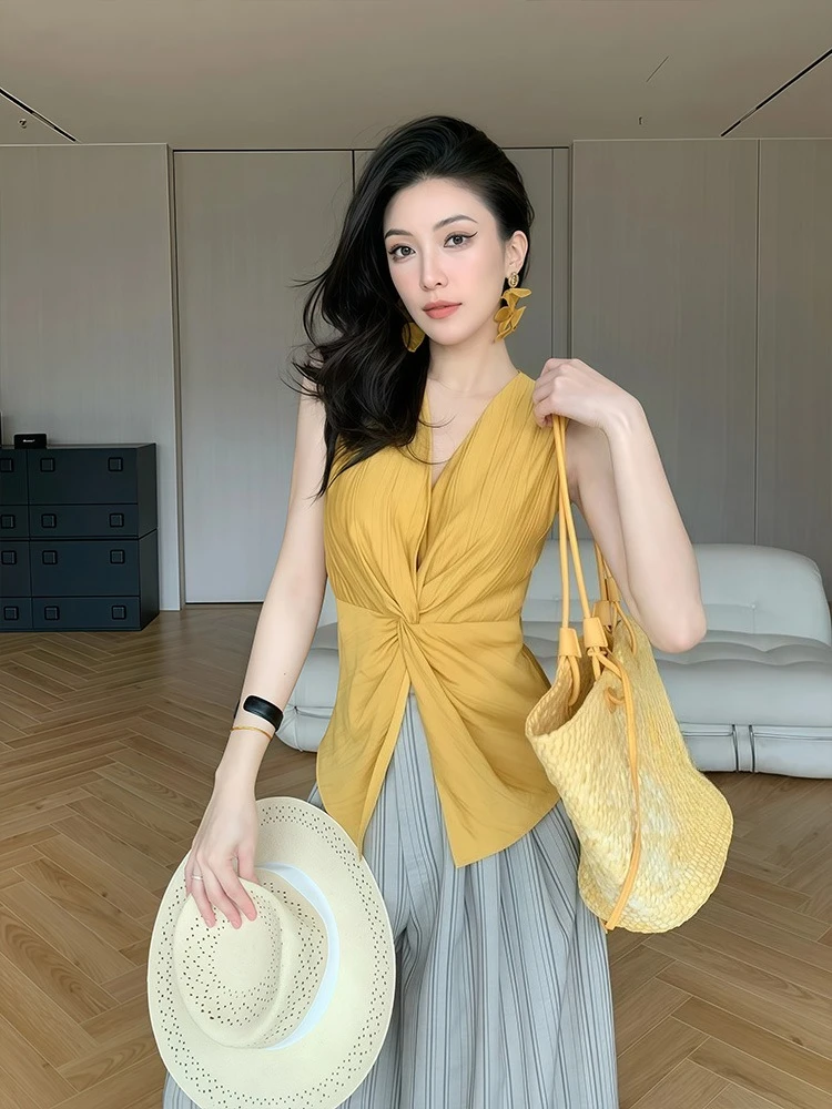 

Женский летний вязаный укороченный топ с V-образным вырезом без рукавов, облегающая короткая блузка