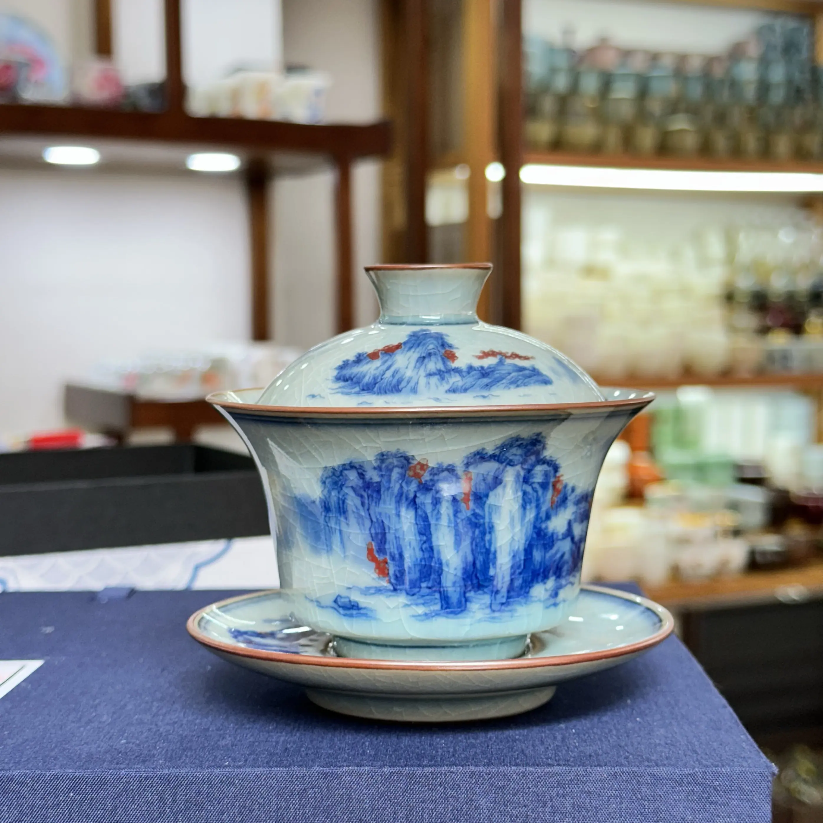 Jingdezhen Fake Antique Landscape Ceramic Tea Brewing Cup Tea Ceremony Bowl Sancai Gaiwan Tea Cup Pressure Bottle Green Mountain
