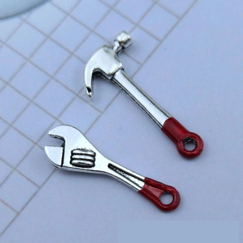 2Pcs 1/12 Dollhouse Miniature Mini Repair Tools Simulation Hammer Wrench Model Toys for Doll House Furniture Decor Accessories