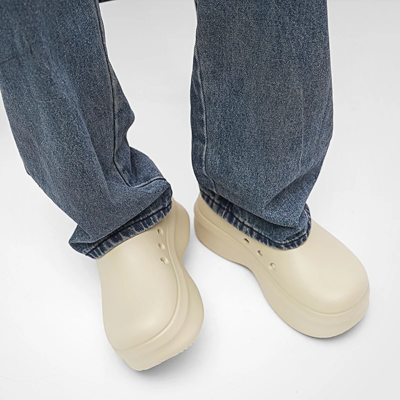 Winter Men Cotton Slippers Oilproof Waterproof Chef Shoes Doctor Nurse Shoes Lightweight Garden  Casual Slippers