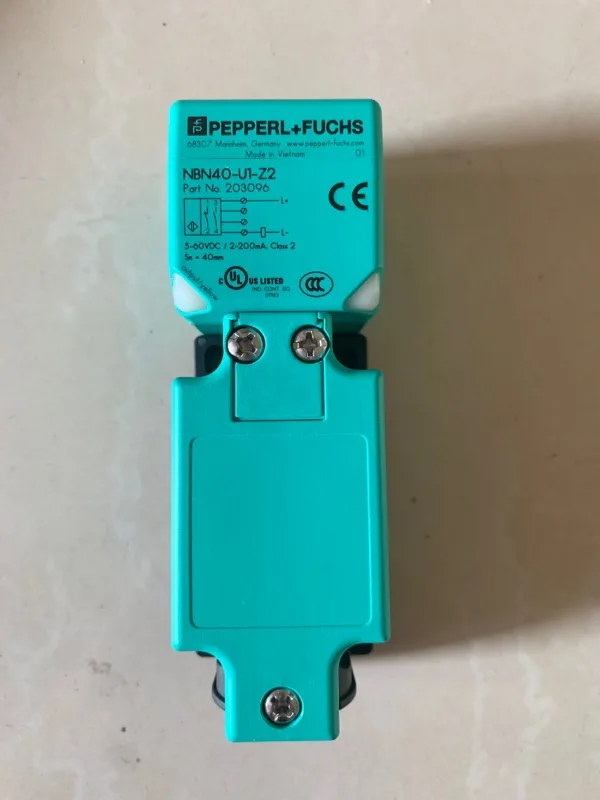 

Pepperl + Fuchs inductive sensor NBN40-U1-Z2 203096