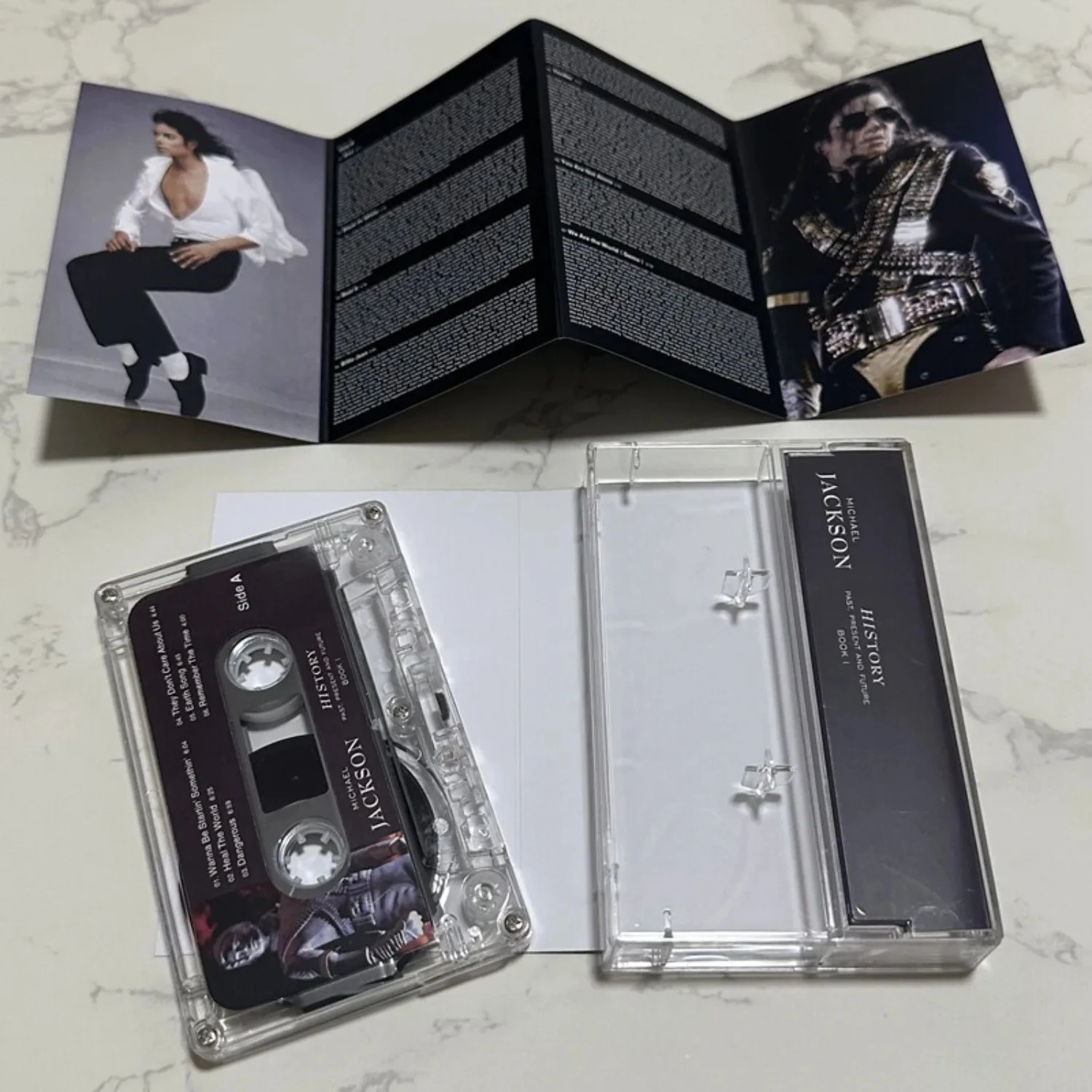 Cassete de Música Pop Estilo Épico dos Anos 90, Capa de Fotografia Atmosférica, Coleção de Faixas Clássicas de Ritmo