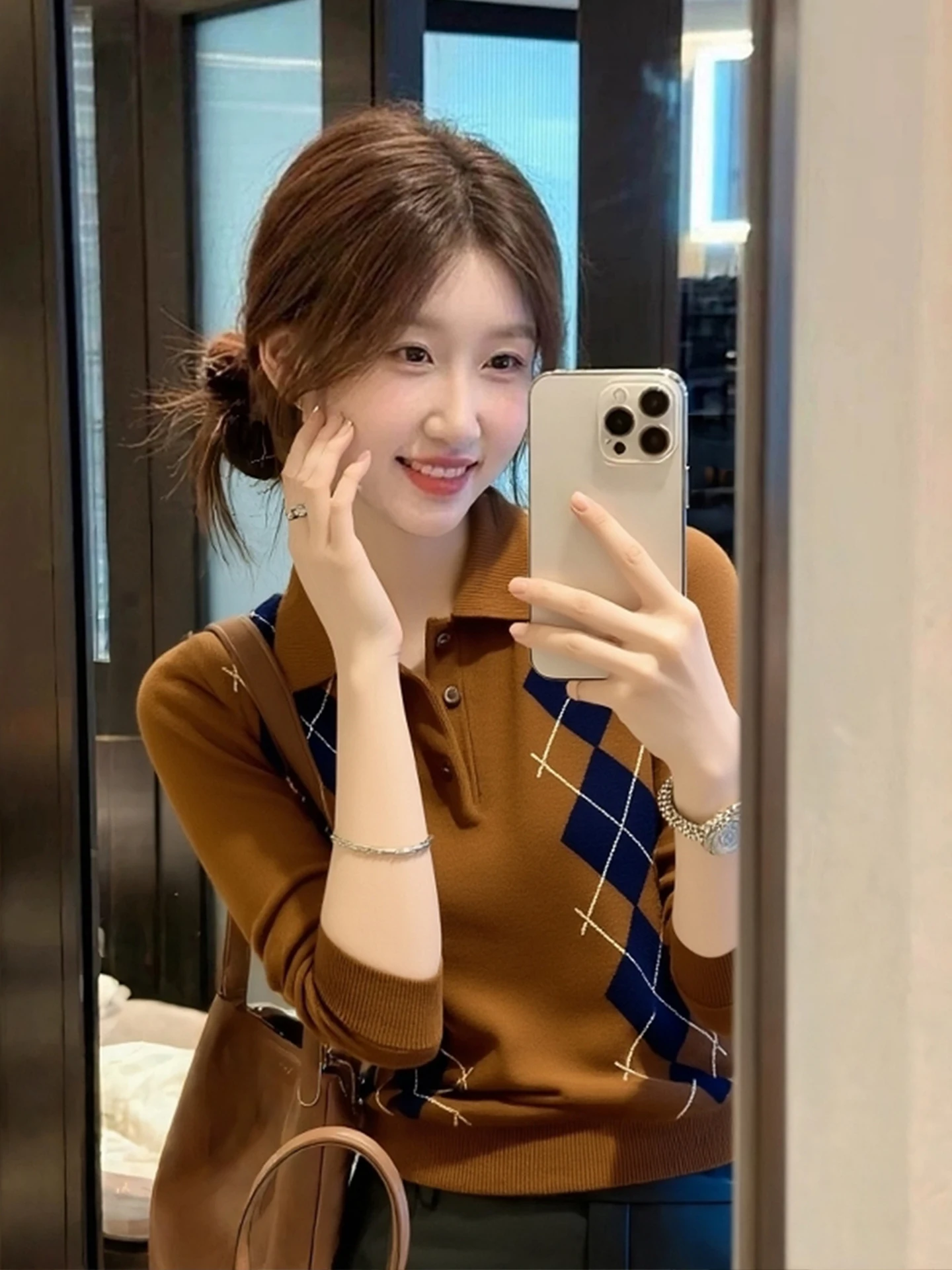 

Collar Knitted Sweater Camere Long Sve Inner Wear Simple Slimming Faionable Top Winter 2025 New Sle Korean Version